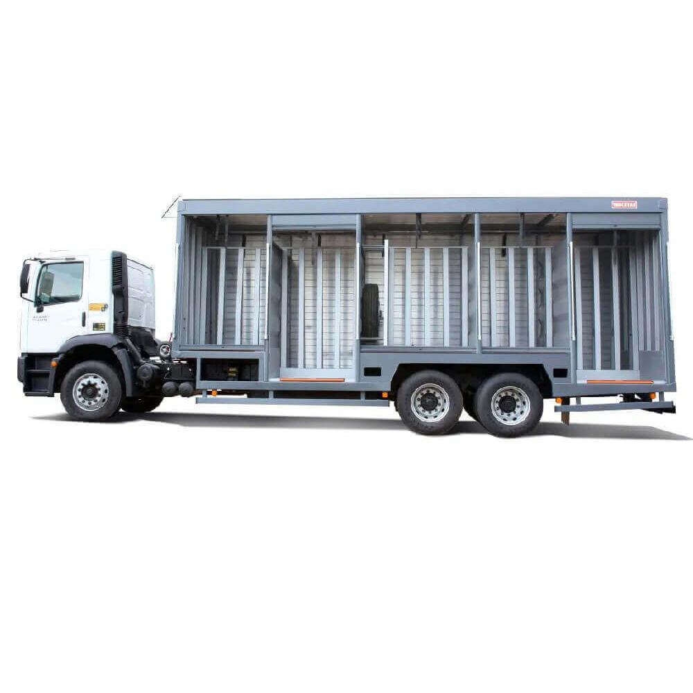 Caminhão Transporte de Bebidas 