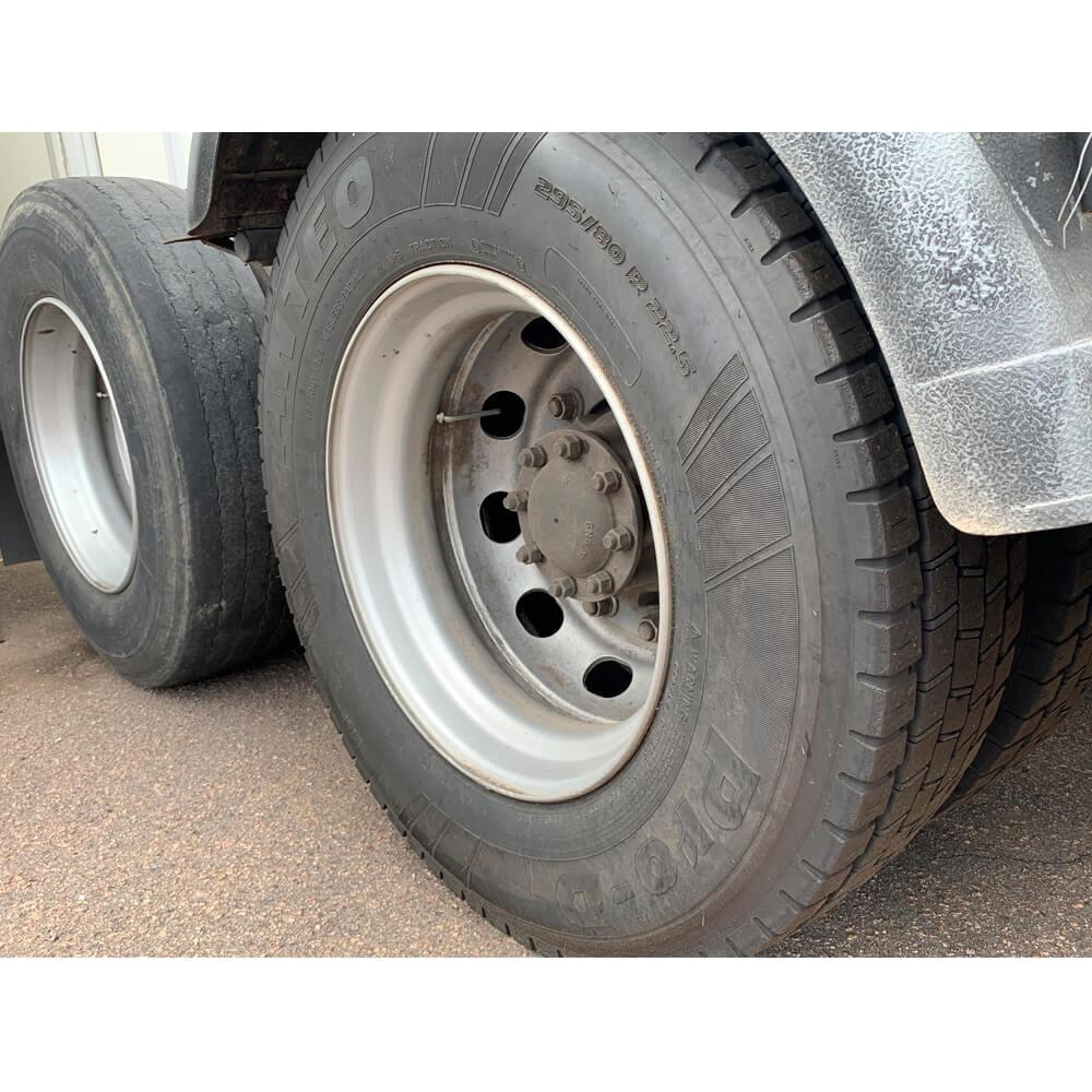 Caminhão VOLKSWAGEN TRACTOR 25420 CAVALO 6X2 Ano 2014