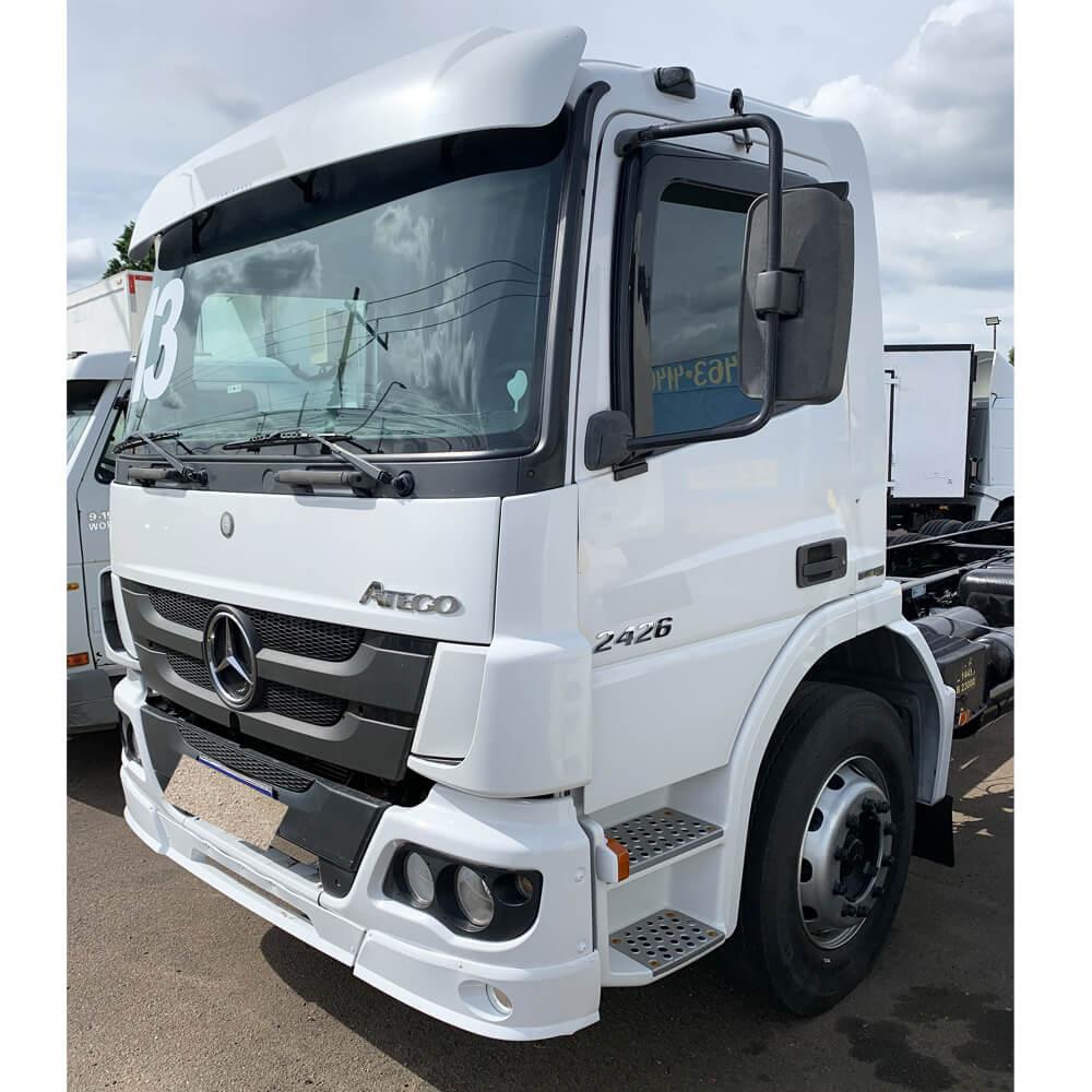 Caminhão MERCEDES BENZ ATEGO 2426 CHASSI Ano 2013