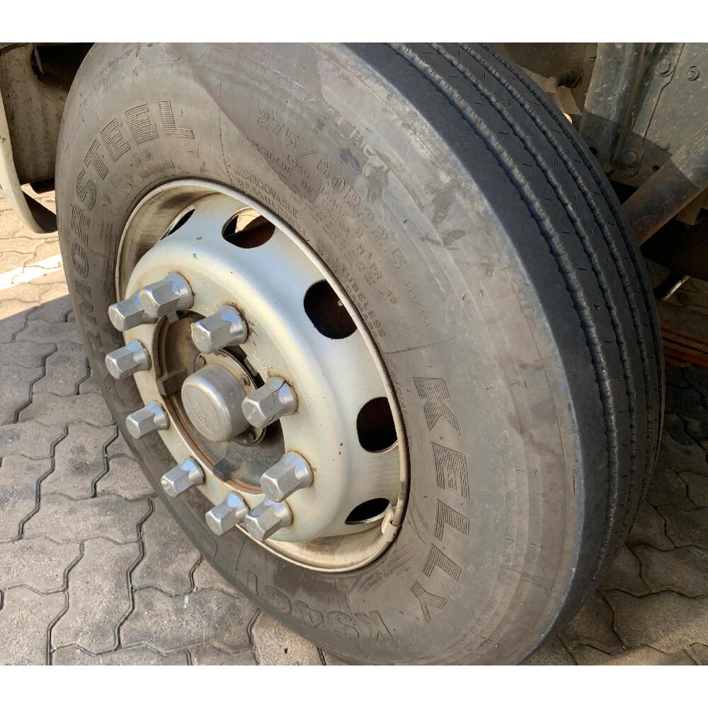 Caminhão FORD CARGO 2422 BAÚ Ano 2007