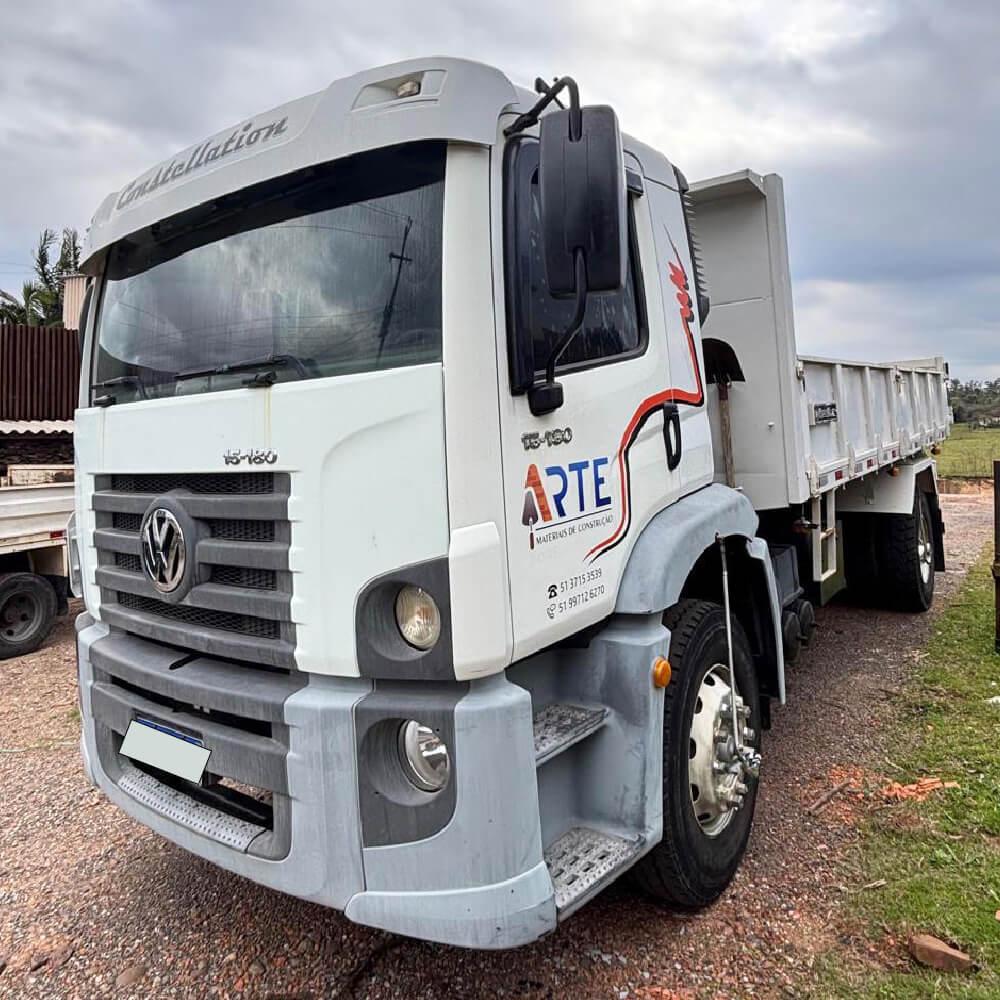 CAMINHÃO VOLKSWAGEN CONSTELLATION 15.180 CAÇAMBA BASCULANTE 2010