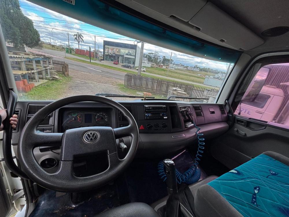 CAMINHÃO CAÇAMBA BASCULANTE 15-180 CONSTELLATION VOLKSWAGEN