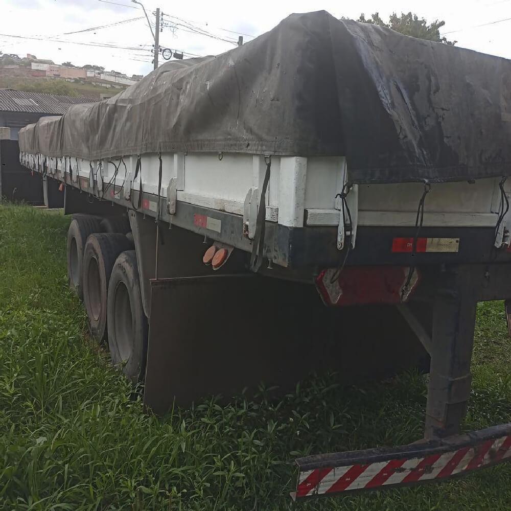 Carreta LS Grade Baixa Guerra Ano 2000